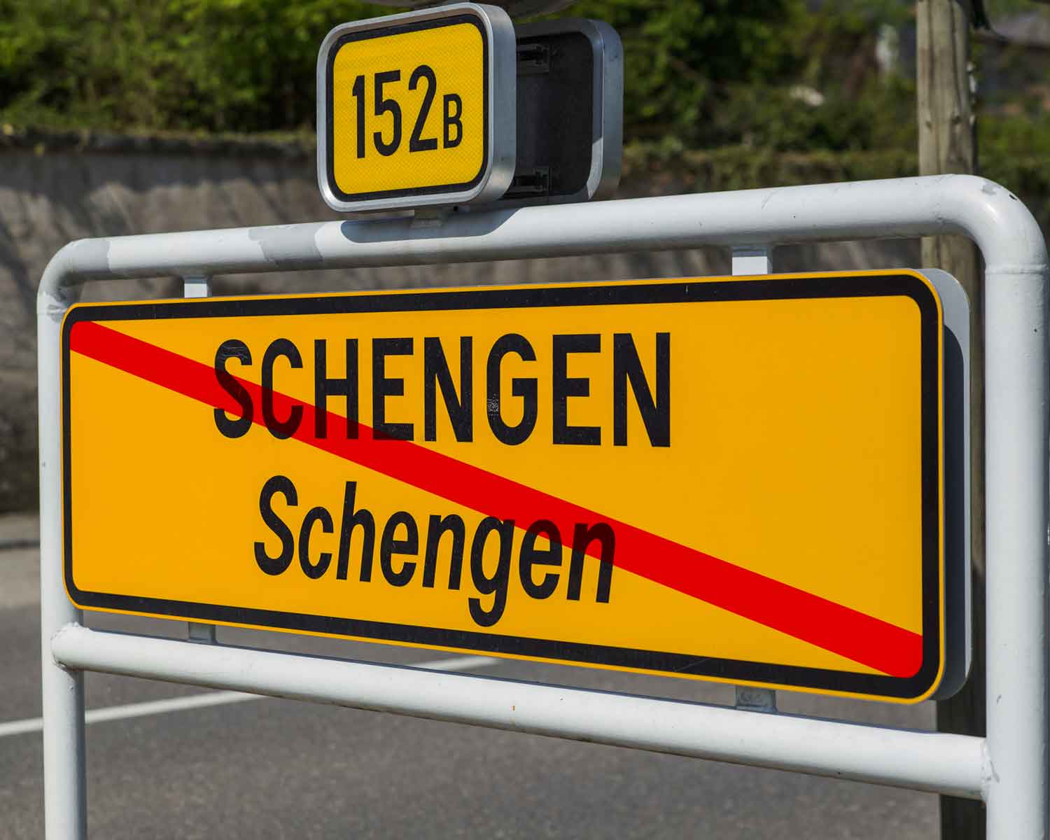 Cacealmaua numită Schengen (2)